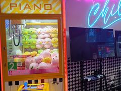 -不可思议减压馆·解压博物馆·摔碗发泄·团建定制