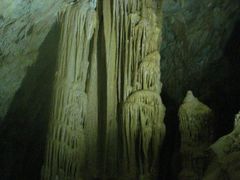 -巴马水晶宫