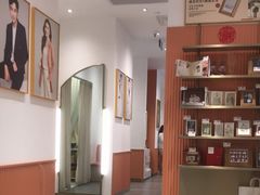 -海马体照相馆(万菱汇店)