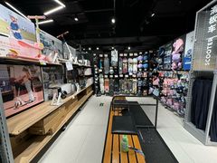 -迪卡侬(环球港店)