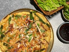 -草家酱蟹炭火烤肉店(珲春南路二店)