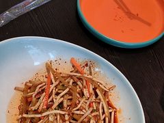 -川流不息·地道川菜·小龙虾(松东路店)