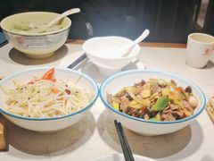 -丁里羊肉小镇(天鹅湖总店)