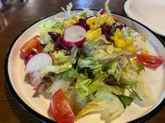 布拉格有机农场沙拉-布拉格餐厅· 中欧捷克菜(全国首店)