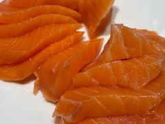 三文鱼刺身-乔哥铭洋海鲜自助(皇城恒隆广场店)