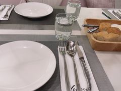 -Erman岩烧牛排(虹桥南丰城店)
