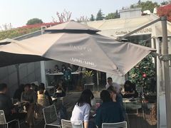 -UNI UNI(环亚凯瑟琳店)