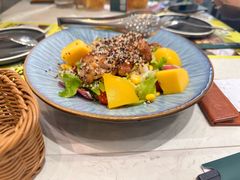 -西语炭烧牛排·西厨(滨湖万科里店)