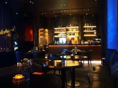 -wineapp葡萄酒餐吧(外滩金融中心店)