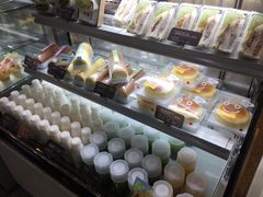-BreadTalk面包新语(长寿路地铁站店)