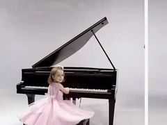 -moll学习桌椅(上海久光百货店)