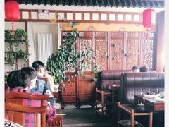 大堂-亿诣蝎府炸酱面羊蝎子火锅(酷车小镇店)