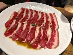 牛五花肉-釜山火炉韩式炭火烤肉(欧洲城店)