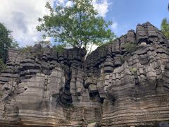 -梭布垭石林景区