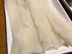 -洪氏嗨捞·广东猪肚鸡·椰子鸡火锅(西咸万象城店)