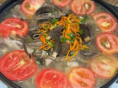 -乡土特色.冷锅鱼.牦牛肉汤锅