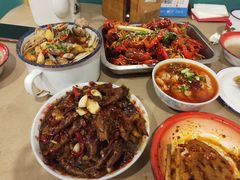 烧大鸡脚-老三样·美食研究中心(世贸路店)