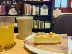 -思南书局(复兴中路店)