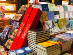 -西西弗书店&矢量咖啡(凯德晶萃广场店)