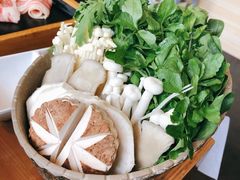 -烹然四季椰子鸡火锅(团结湖总店)