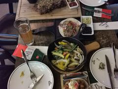 -Famous肥猫墨西哥音乐餐吧(五棵松华熙LIVE店)