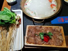 -来涮蜀鲜货火锅串串香(菜市口店)
