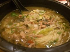 酸菜肉丝面-九佰碗家常菜(华威桥店)