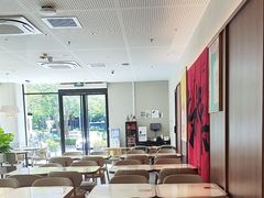 -必胜客(WOW阿罗海店)