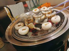 -围炉肉舍•炭烤活鳗•丹东海鲜烤肉(步行街店)