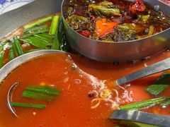 -王奋斗贵州酸汤牛肉火锅