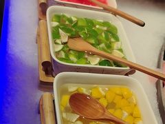 -黑金·寻焰自助百汇·烤肉·火锅(中街店)