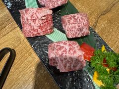-炼火烤肉店