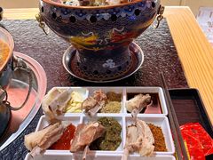 苏尼特手把肉-京炭铜锅涮肉·羊蝎子·羊肉炉(保利·时光里店)