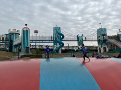 -季高兔窝窝亲子园(上海薰衣草公园店)