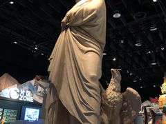 -东浩兰生上海世博展览馆