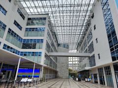 -南山图书馆(常兴路店)