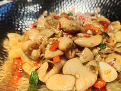 -费大厨辣椒炒肉(万家丽一店)