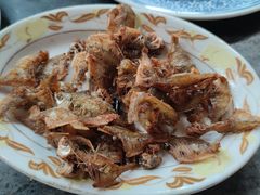 香酥小鱼-水岸居湖景农家乐·阳澄湖大闸蟹