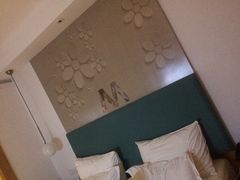 -天港漫非酒店(宁波火车站联丰地铁站店)