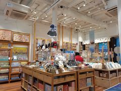 -猫的天空之城概念书店(杭州南宋御街店)