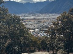 -比日神山