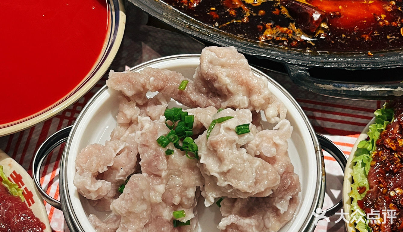 在南昌三店齐开的重庆风味老火锅！进门起我的嘴没停过...