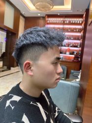 -尼特斯男士发型馆