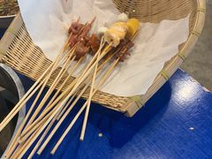 -马路边边串串香形象店(磐石路店)