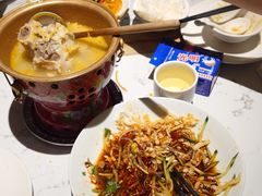 -关东小磨东北菜(漕河泾印象城店)