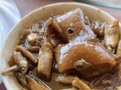 -金卯白肉罩火烧