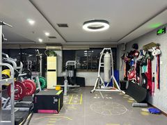 -迈劲健身专业私教(朝青汇店)