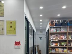 -四月宠物医院·猫专科·心脏专科·内科(转塘店)