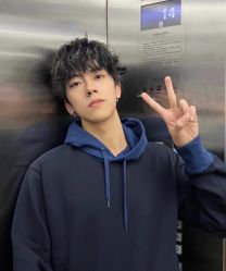 -川和潮人