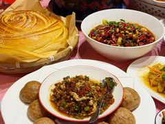 -那家老院子东北菜·饺子·小鸡炖蘑菇(艳华街店)